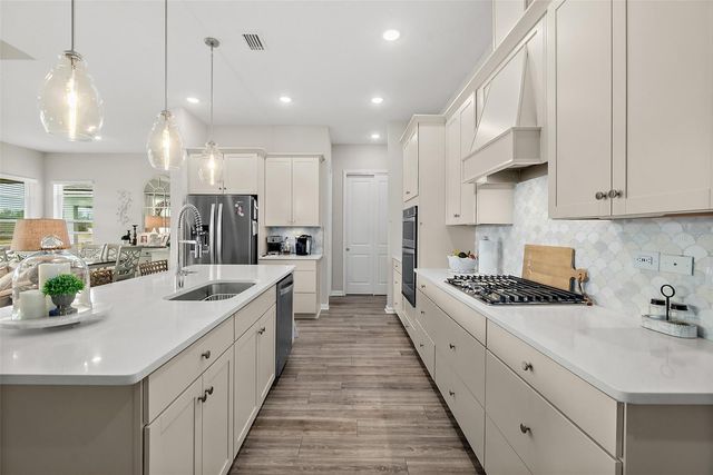 4 JACKSON BLUE PLACE, Palm Coast, FL 32137