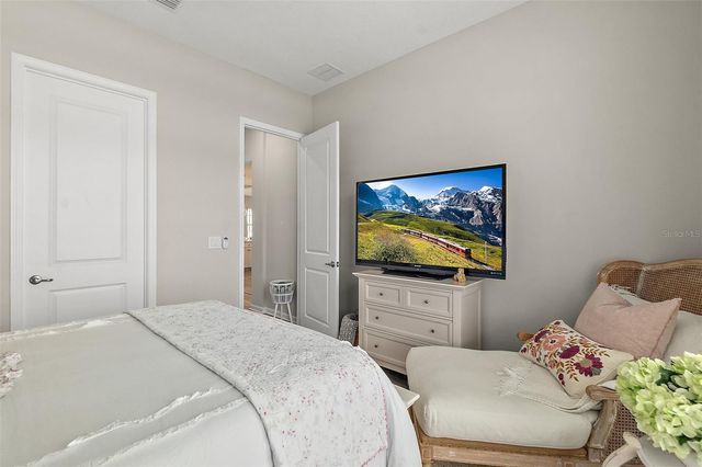 4 JACKSON BLUE PLACE, Palm Coast, FL 32137