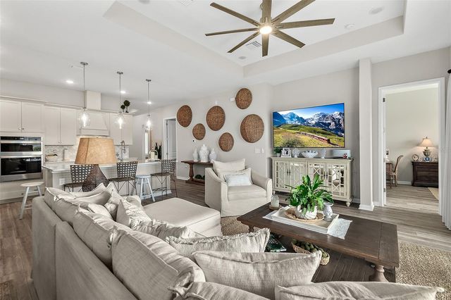 4 JACKSON BLUE PLACE, Palm Coast, FL 32137