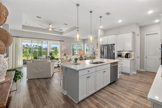 4 JACKSON BLUE PLACE, Palm Coast, FL 32137