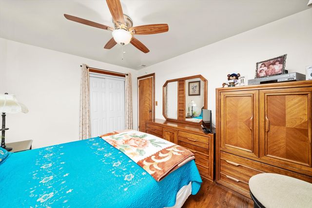 3048 Sherwood Avenue, Markham, IL 60428