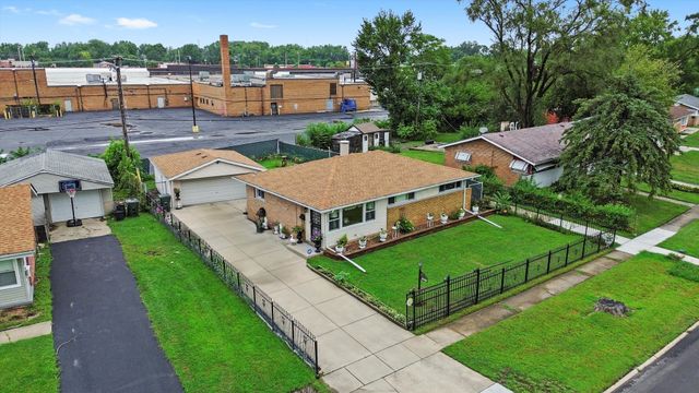 3048 Sherwood Avenue, Markham, IL 60428