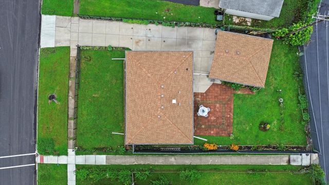 3048 Sherwood Avenue, Markham, IL 60428