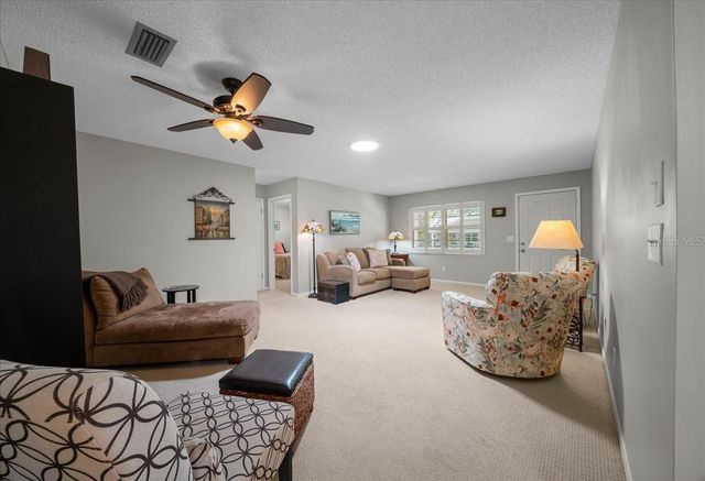 8715 SW 97TH STREET E, Ocala, FL 34481
