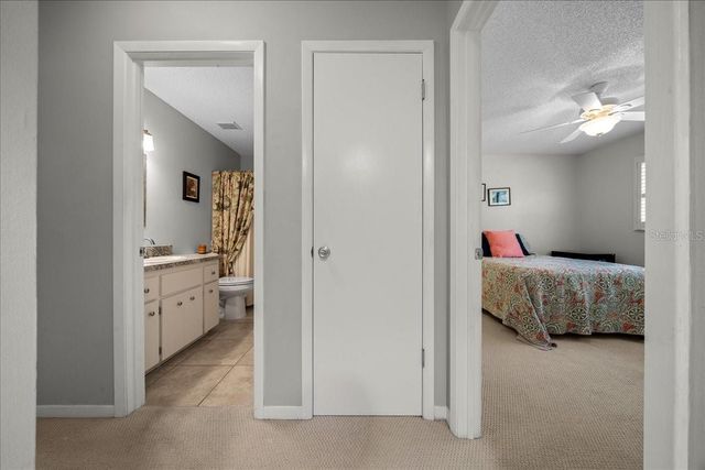 8715 SW 97TH STREET E, Ocala, FL 34481