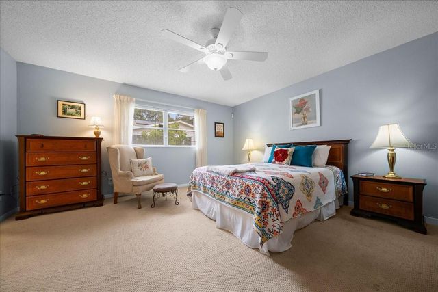 8715 SW 97TH STREET E, Ocala, FL 34481