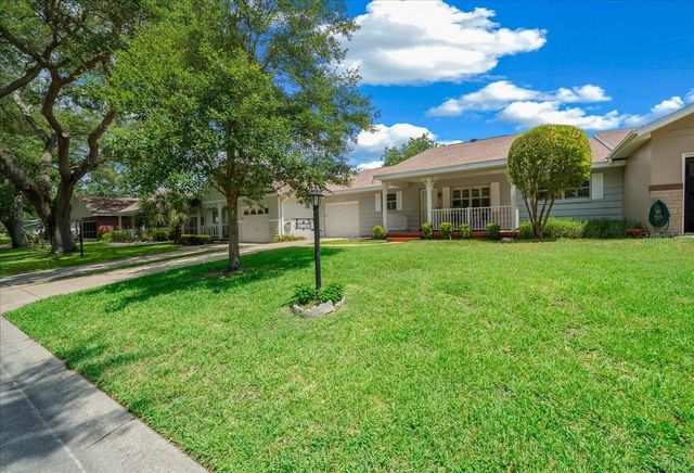 8715 SW 97TH STREET E, Ocala, FL 34481