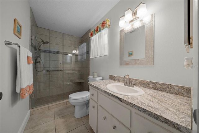 8715 SW 97TH STREET E, Ocala, FL 34481