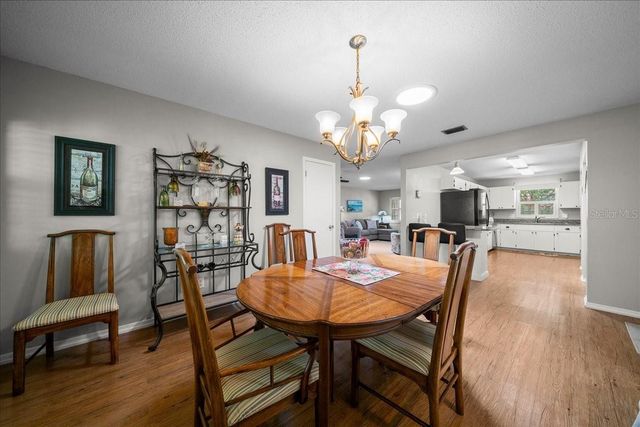 8715 SW 97TH STREET E, Ocala, FL 34481