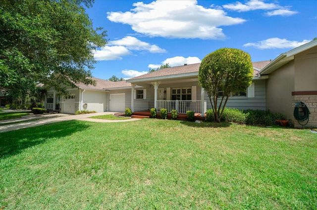 8715 SW 97TH STREET E, Ocala, FL 34481