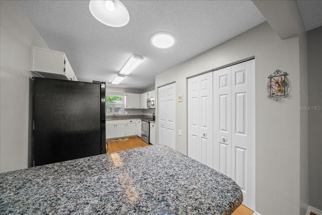 8715 SW 97TH STREET E, Ocala, FL 34481
