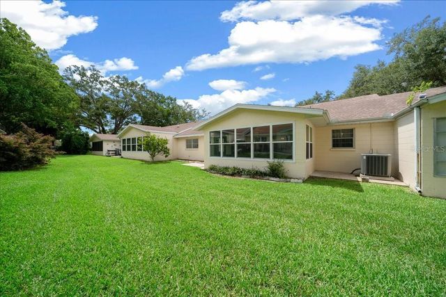 8715 SW 97TH STREET E, Ocala, FL 34481