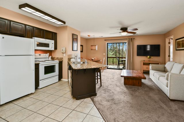 102 Stillwater Trail 102, Branson, MO 65616