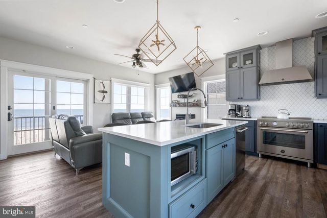 402 S BAY FRONT RD, Milton, DE 19968