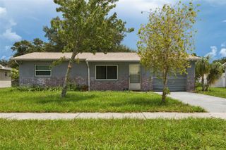 6126 16TH STREET, Zephyrhills, FL 33542