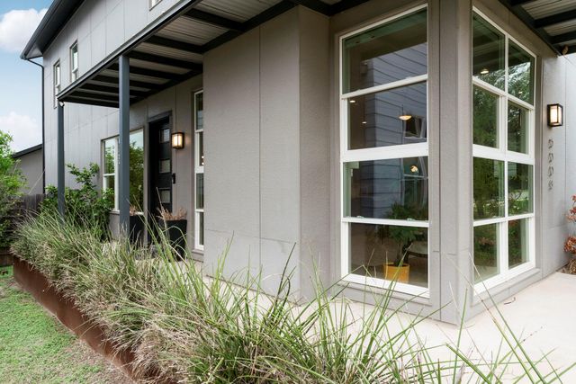 6008 Florencia LN, Austin, TX 78724