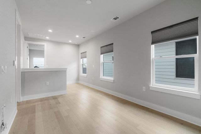 6008 Florencia LN, Austin, TX 78724