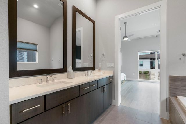 6008 Florencia LN, Austin, TX 78724