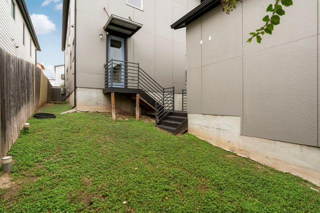 6008 Florencia LN, Austin, TX 78724