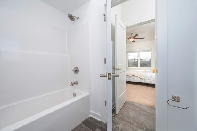 1170 S Dickerson Rd Unit 27, Goodlettsville, TN 37072