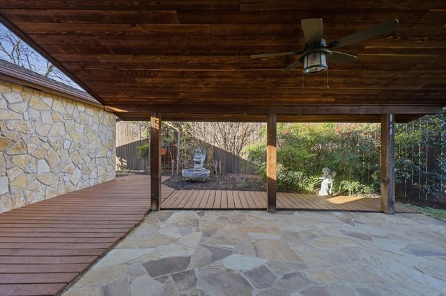 3609 Wayne Court, Bedford, TX 76021