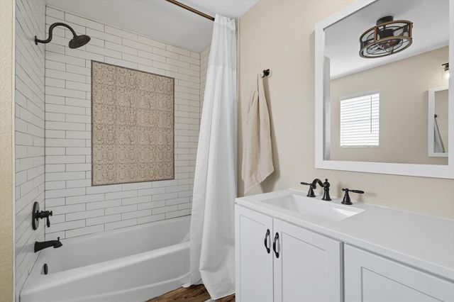 3609 Wayne Court, Bedford, TX 76021