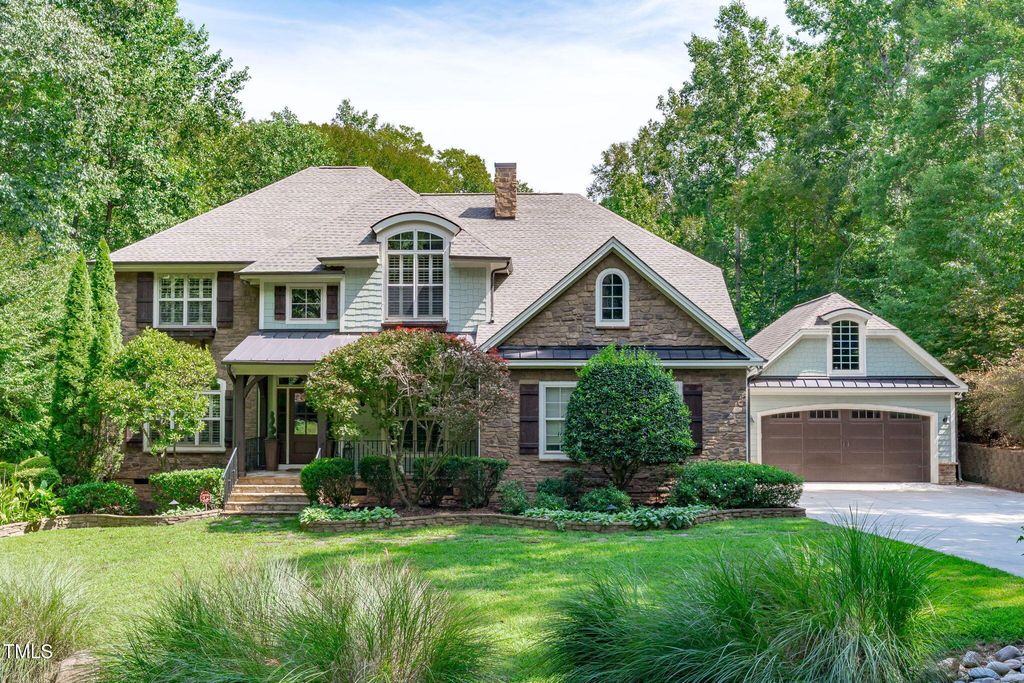8220 Whispering Glen Lane, Raleigh, NC 27614