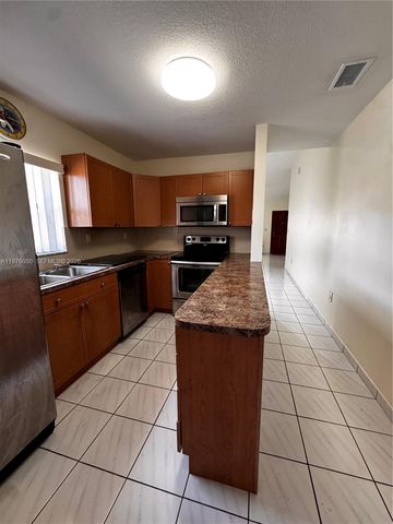 1314 SW 124th Pl 1314, Miami, FL 33184