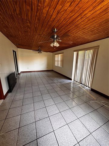 1314 SW 124th Pl 1314, Miami, FL 33184