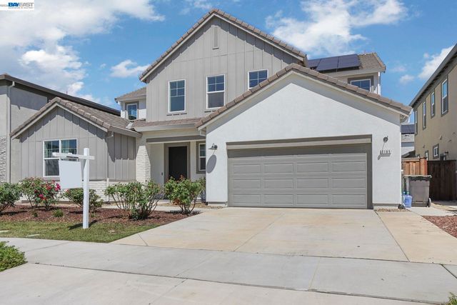 3195 Paxton St, Lathrop, CA 95330