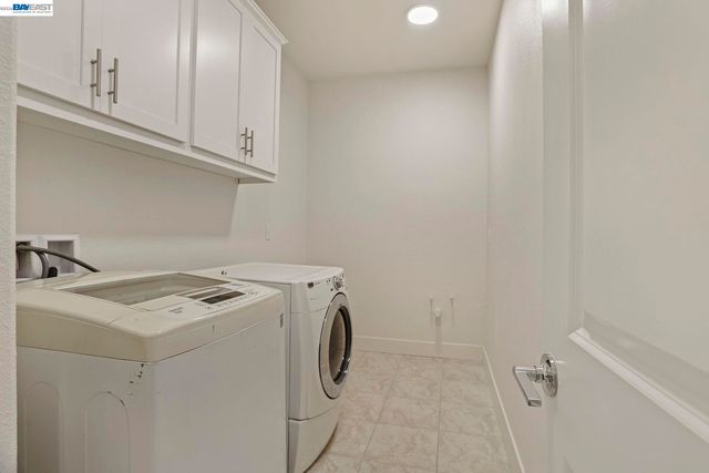 3195 Paxton St, Lathrop, CA 95330
