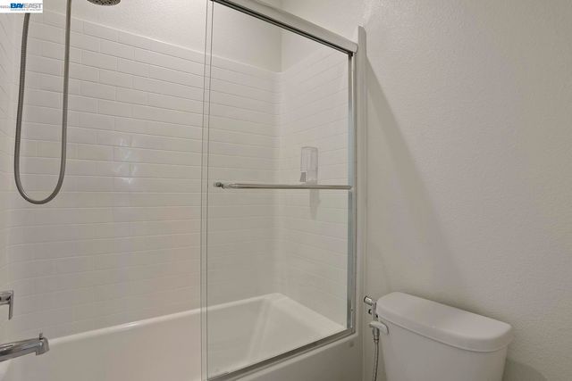 3195 Paxton St, Lathrop, CA 95330