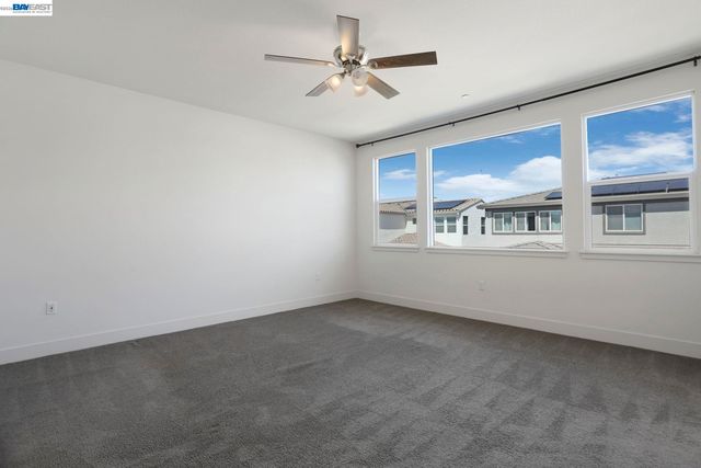 3195 Paxton St, Lathrop, CA 95330