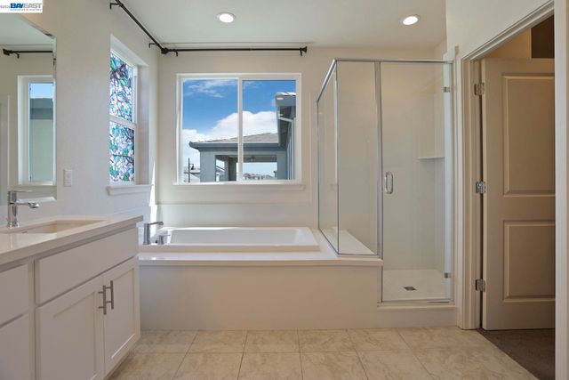 3195 Paxton St, Lathrop, CA 95330