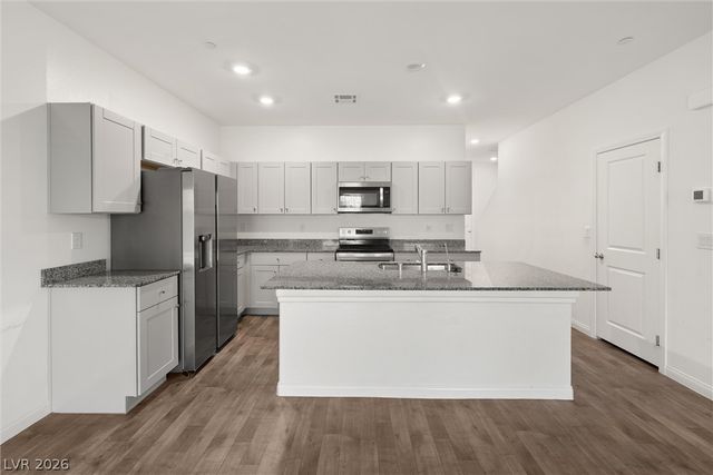 4117 Venus Falls Avenue 69, North Las Vegas, NV 89084