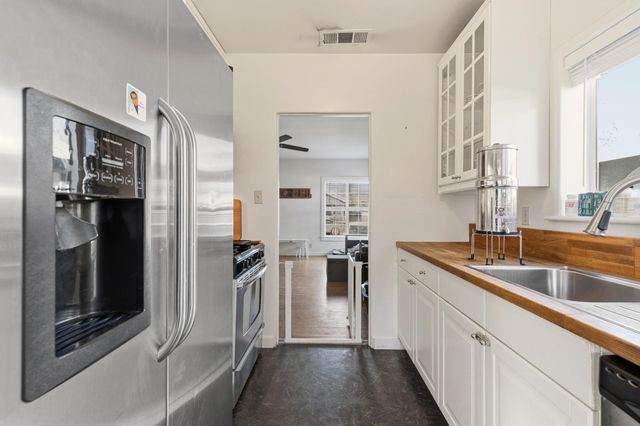 3517 38th Street, Sacramento, CA 95817