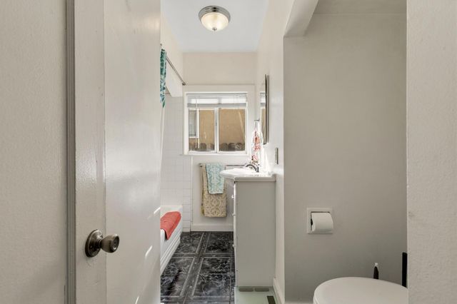 3517 38th Street, Sacramento, CA 95817