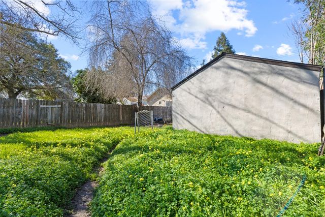 3517 38th Street, Sacramento, CA 95817