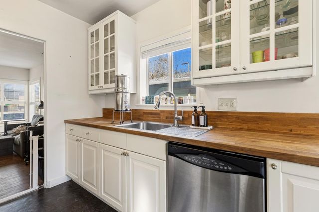 3517 38th Street, Sacramento, CA 95817