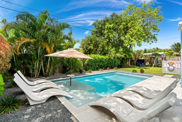 3305 SW 15th Street, Fort Lauderdale, FL 33312