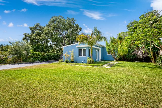 3305 SW 15th Street, Fort Lauderdale, FL 33312