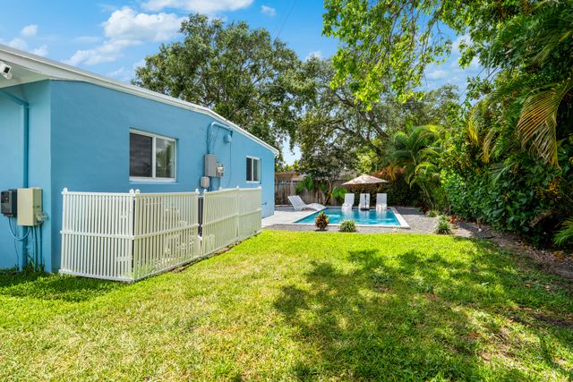 3305 SW 15th Street, Fort Lauderdale, FL 33312