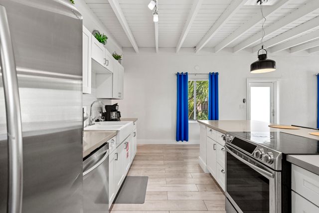 3305 SW 15th Street, Fort Lauderdale, FL 33312