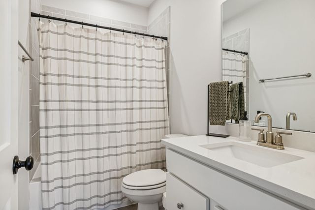 4684 Majestic Meadows Dr, Arrington, TN 37014