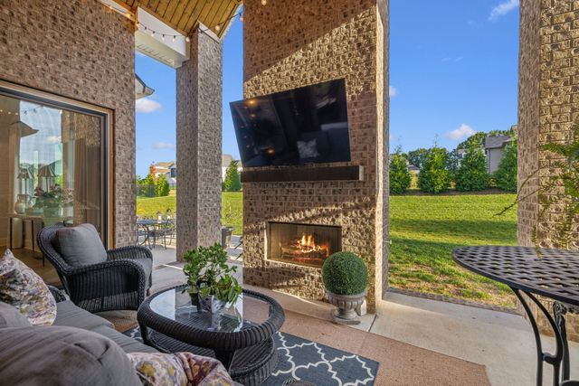 4684 Majestic Meadows Dr, Arrington, TN 37014