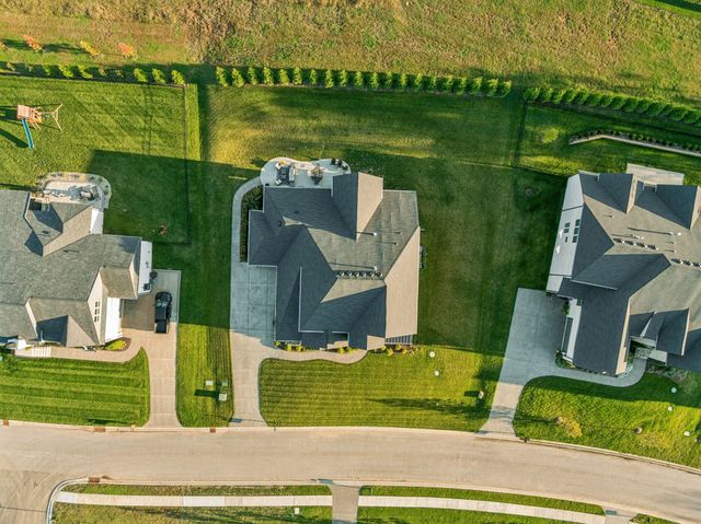 4684 Majestic Meadows Dr, Arrington, TN 37014