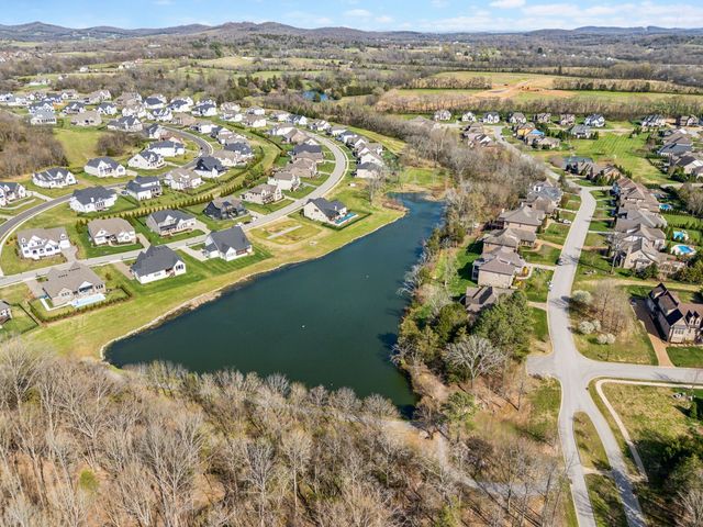 4684 Majestic Meadows Dr, Arrington, TN 37014