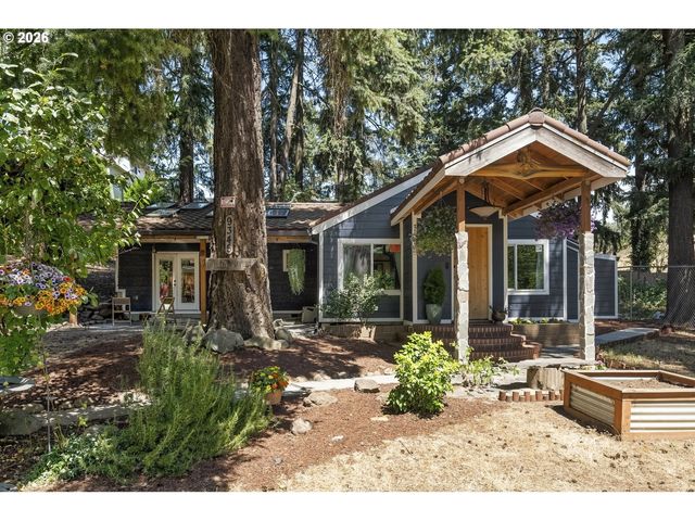 9345 Ne BROADWAY, Portland, OR 97220