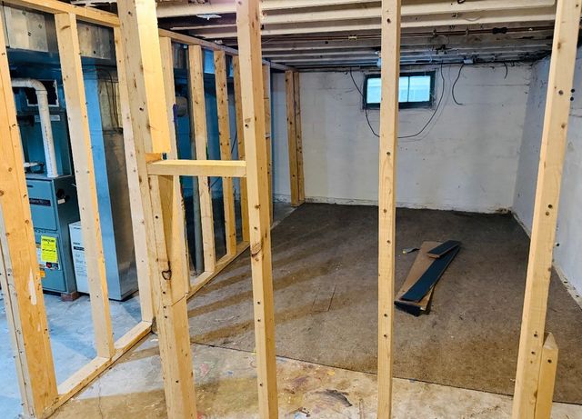 256 E 31ST Street, Erie, PA 16504