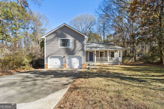 204 Groveland Drive, Peachtree City, GA 30269